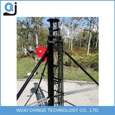 伸縮式モバイルタワー